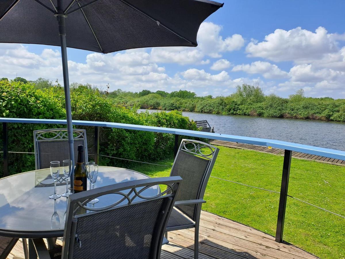 River View - Norfolk Broads Brundall Esterno foto